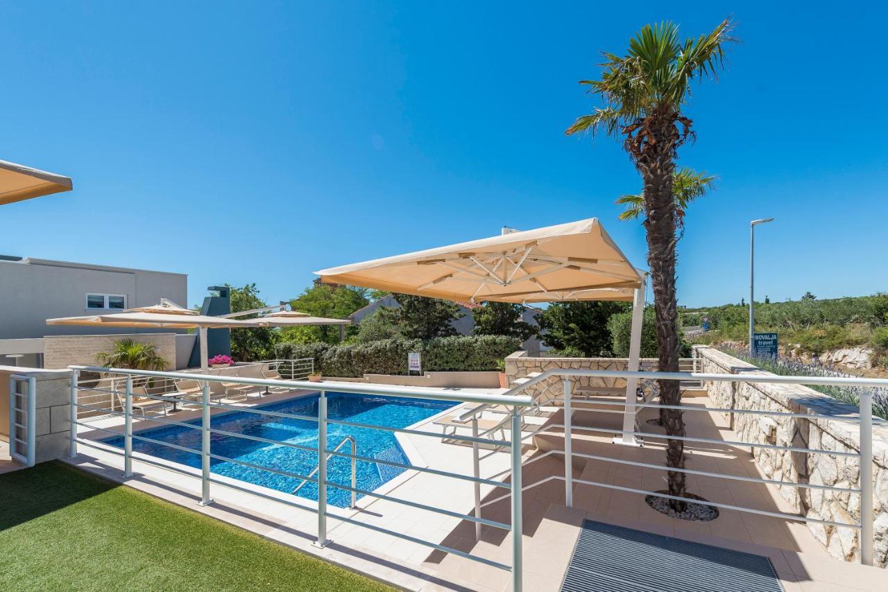 Pool Terrace Sea View Sarkic Appartement Novalja Buitenkant foto